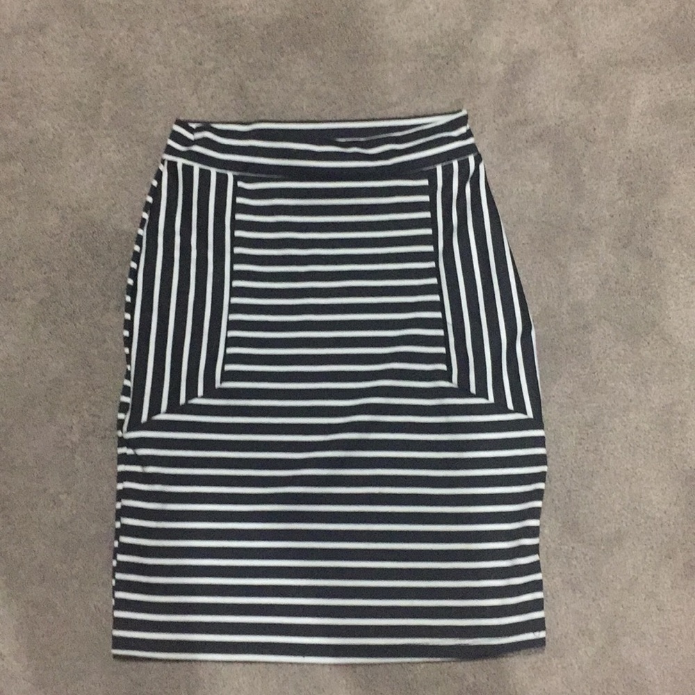 Bar III skirt